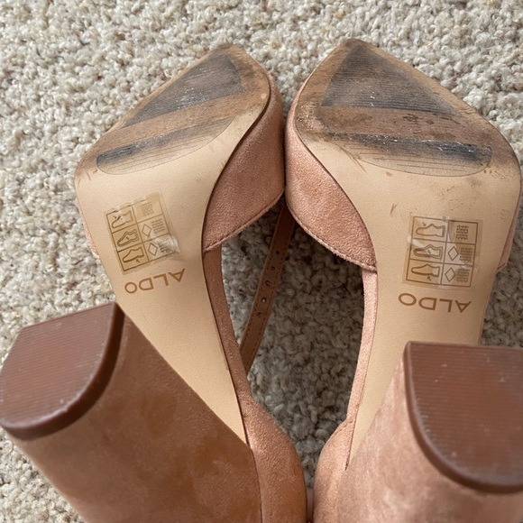 Aldo Nude Velvet heels - Picture 3 of 6